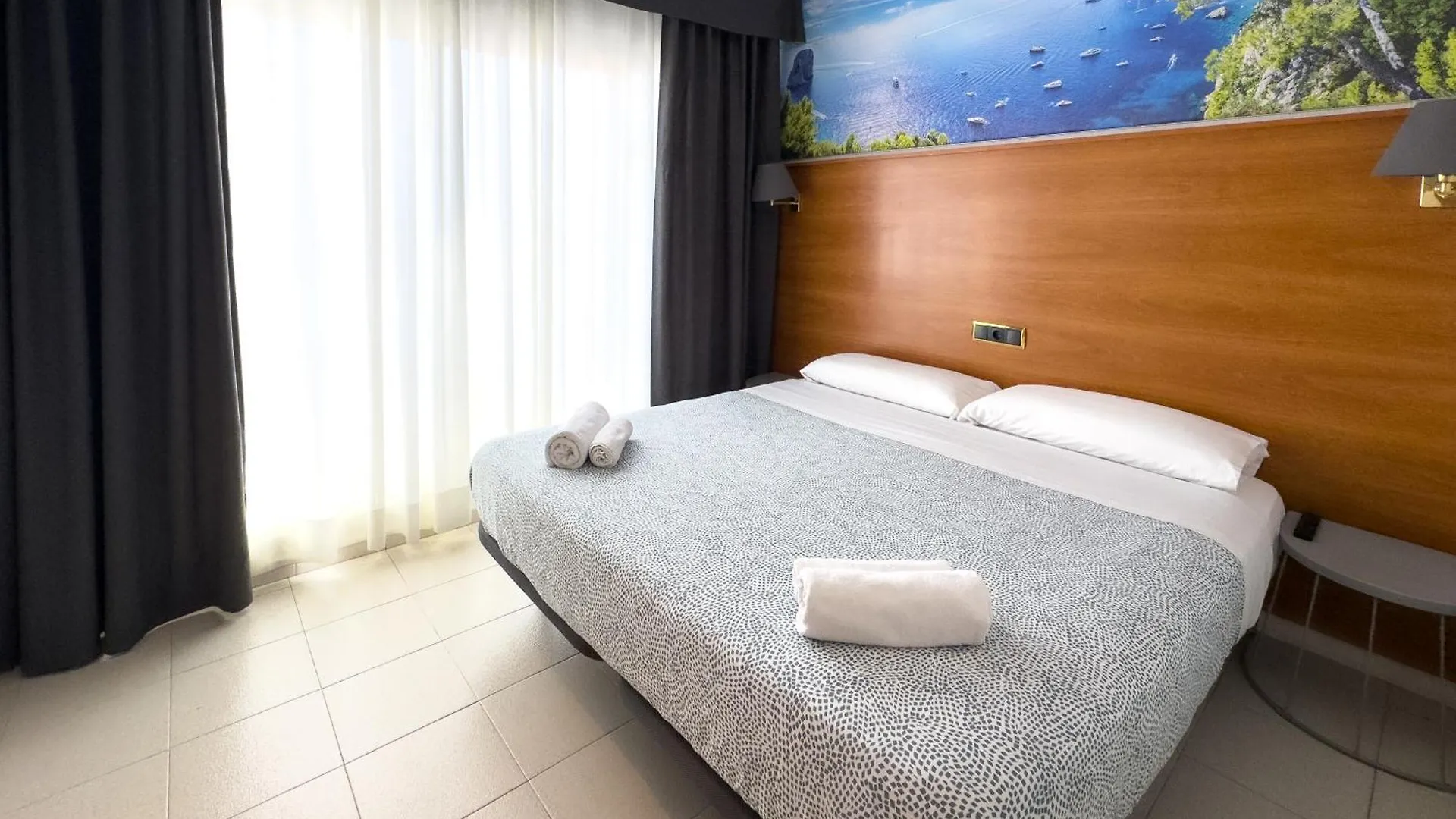 Hotel Maremagnum Lloret de Mar 0*,  Spain