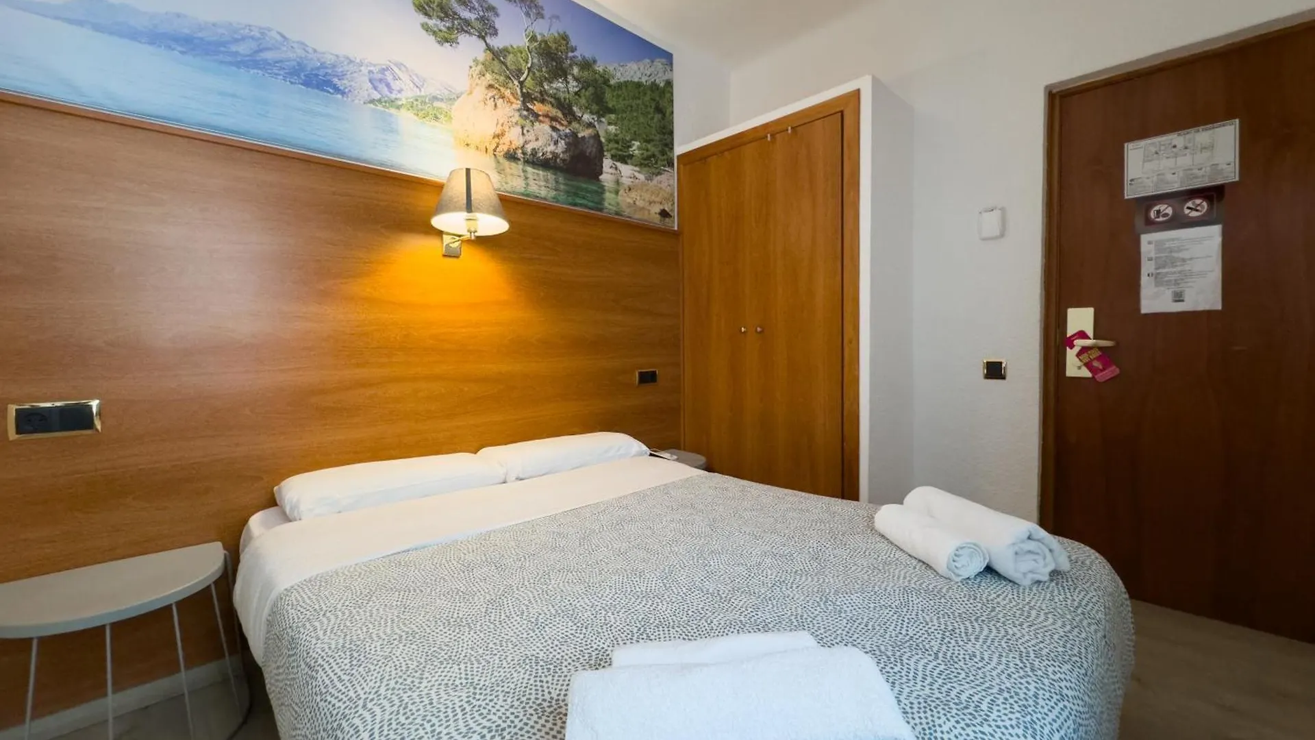 Hotel Maremagnum Lloret de Mar 0*,
